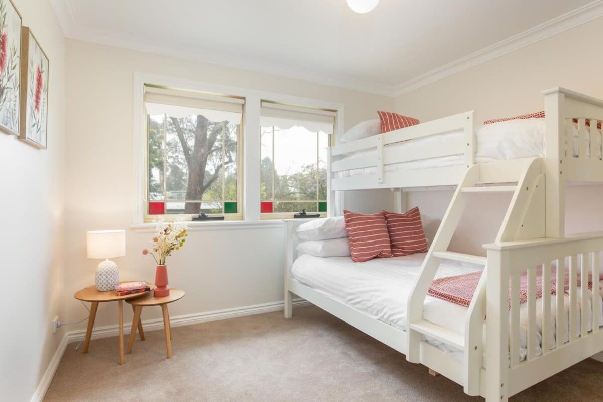 Stunning Katoomba Home With Lush Garden&Playground Esterno foto